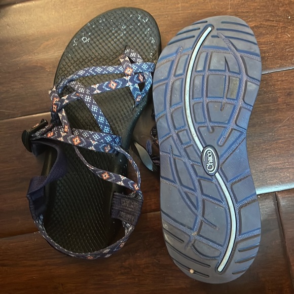 Chacos - Picture 4 of 4